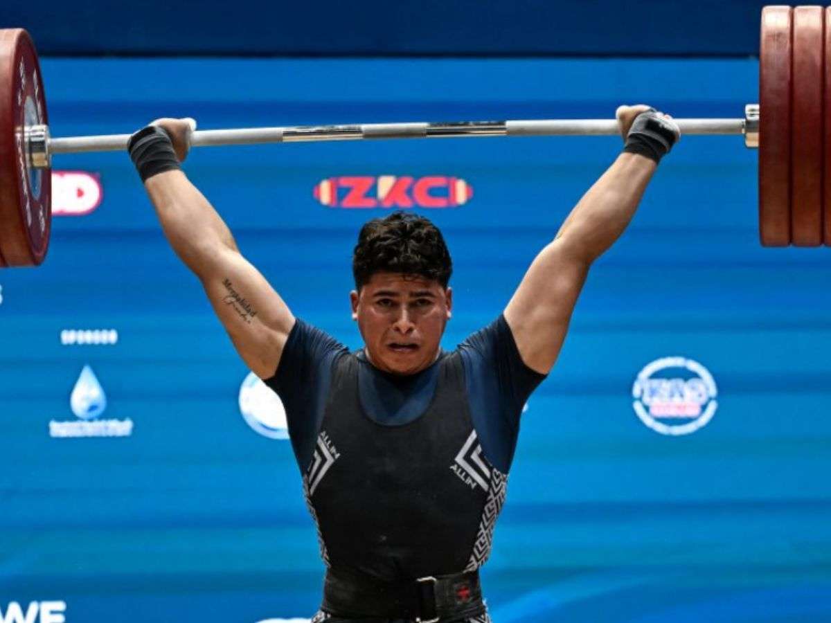 Mauricio Loaiza es campeón mundial junior