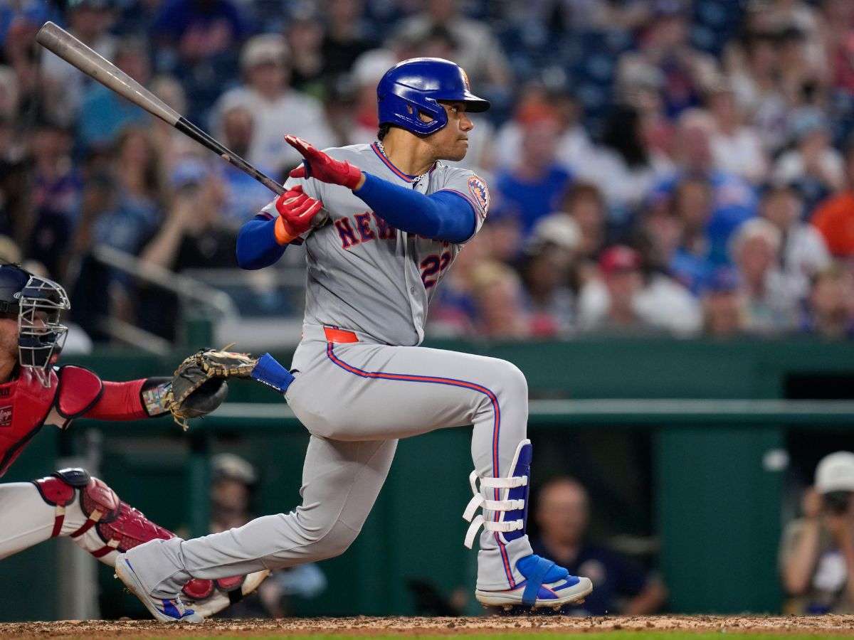 Mets logran hazaña histórica de 10 carreras en el inning 12