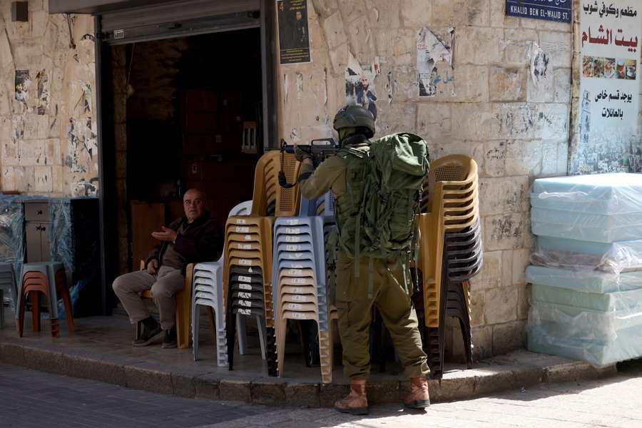 Fuerzas israelíes matan a joven palestino en Nablus