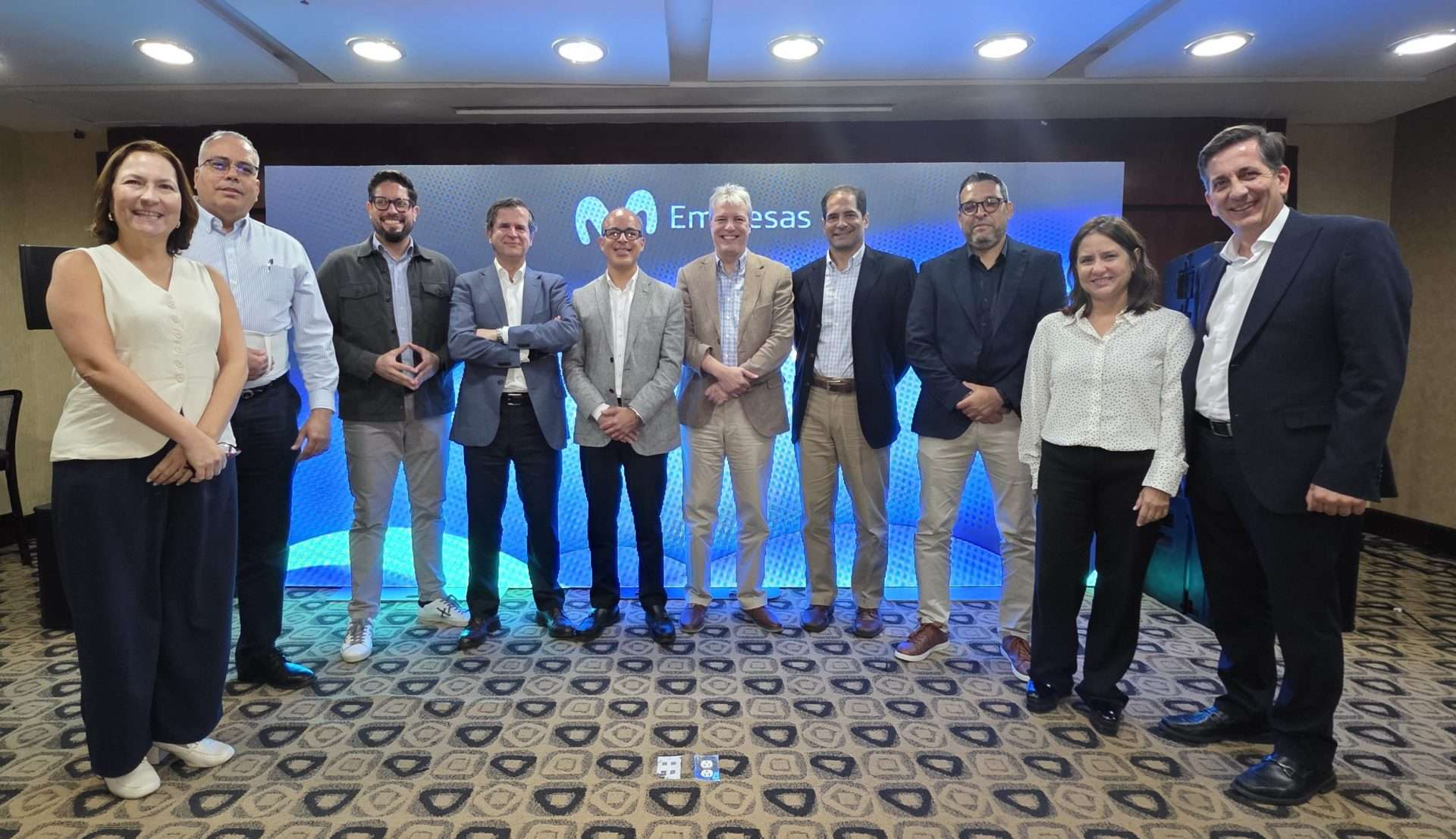 Movistar Empresas abordó el impacto de la IA y la innovación en la industria petrolera durante segundo encuentro Voces que Transforman
