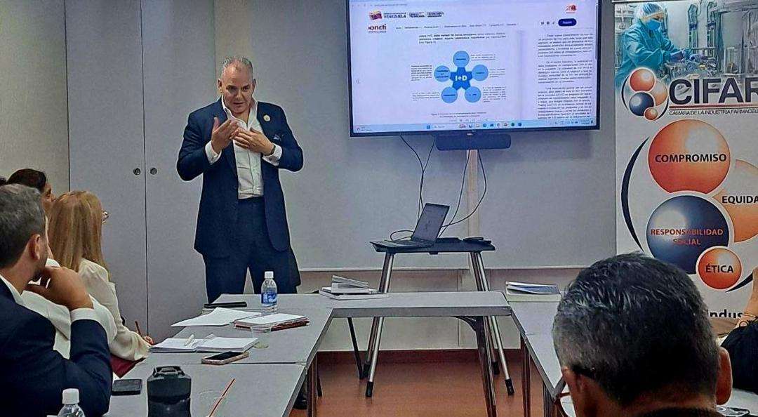 UCV y Oncti consolidan base de datos científicos
