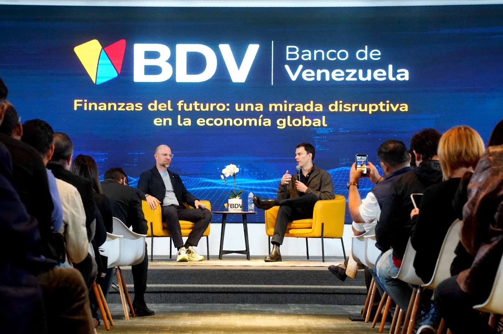 En BDV disertaron sobre el futuro disruptivo de las finanzas globales