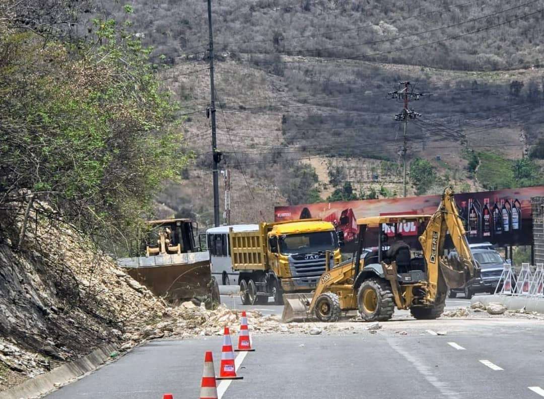 Concluye trabajos de mitigación de riesgos en la Caracas-La Guaira
