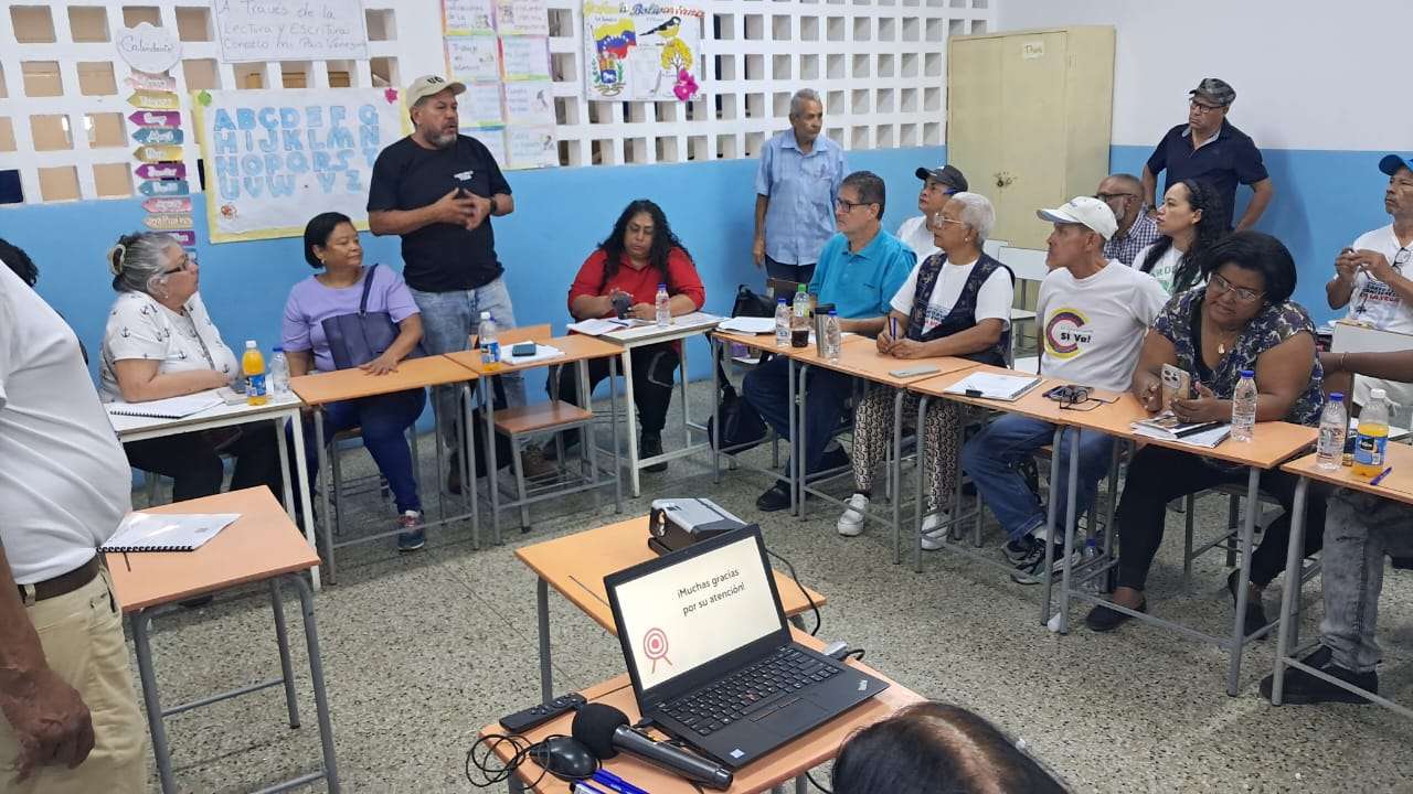 En La Vega inicia formación para comunicadores populares