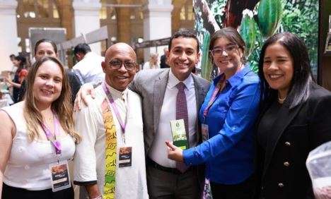Cacao venezolano participa en primera feria “Bean to Bar” en Francia