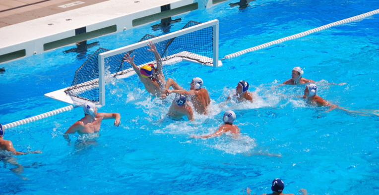 Cómo el endurecimiento de las reglas de contacto en waterpolo cambió el rol del boya en el centro