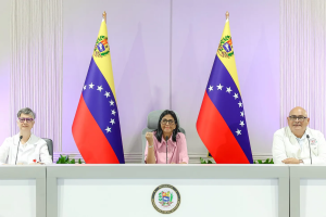 Vacunación contra la fiebre amarilla en 10 estados