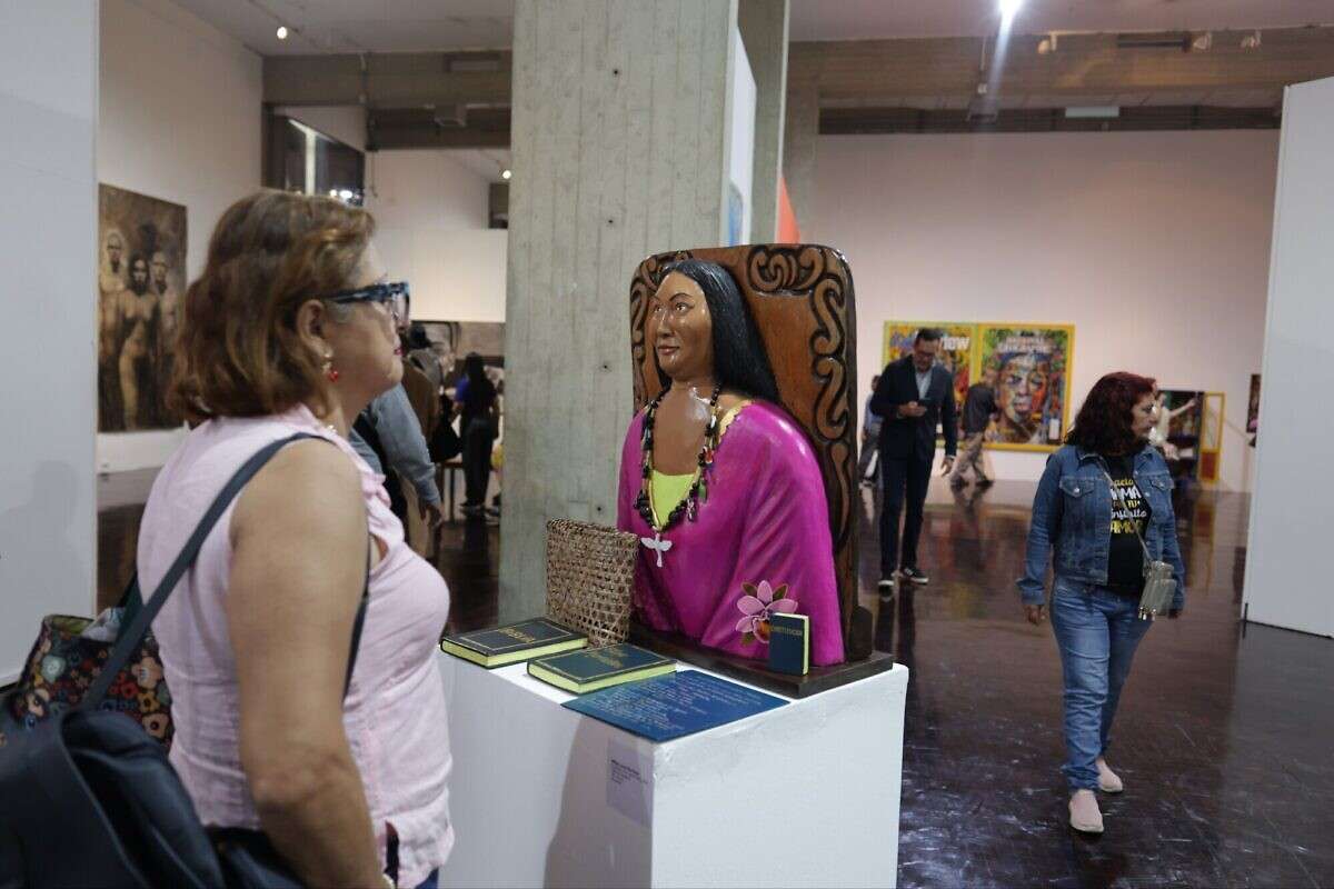 El arte de los pueblos está en los salones