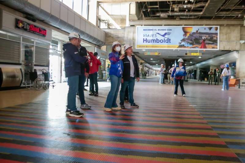 Inspeccionan instalaciones del Aeropuerto de Maiquetía tras recientes sismos