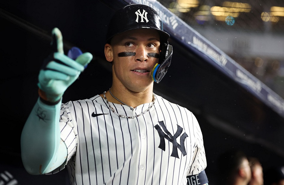 Aaron Judge fuera del juego de Yankees ante Guardianes por contusión ósea en hombro derecho