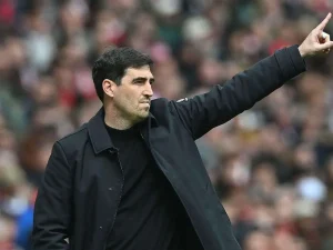 El Liverpool recibió la visita de Andoni Iraola