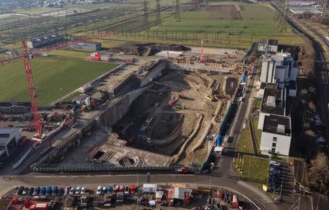 Suiza construye una batería subterránea a gran escala para su red eléctrica