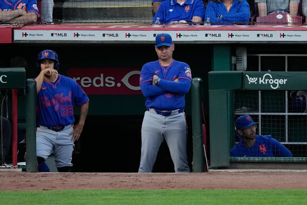 Despedido el mánager de los Mets Carlos Mendoza