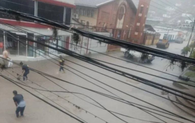 100 familias afectadas por inundaciones en Portuguesa
