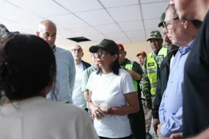 Delcy Rodríguez promete nuevas viviendas antes de que finalice el año tras doble terremoto