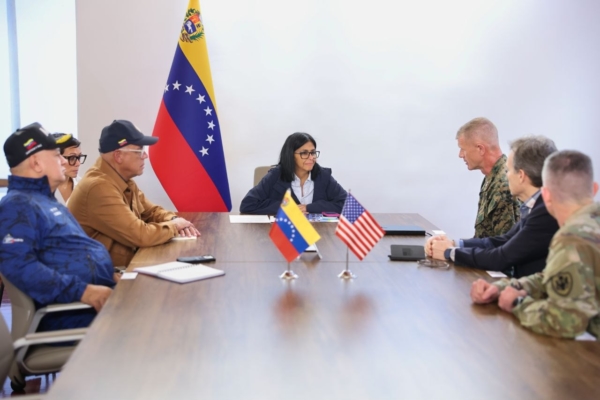 Delcy Rodríguez y autoridades de Estados Unidos evaluaron las operaciones de rescate y la canalización de ayuda humanitaria