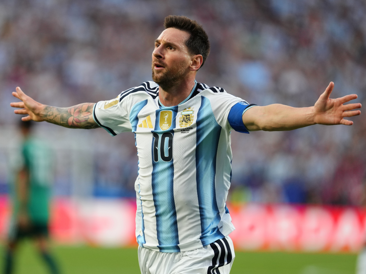 Lionel Messi sigue "agigantando" su leyenda