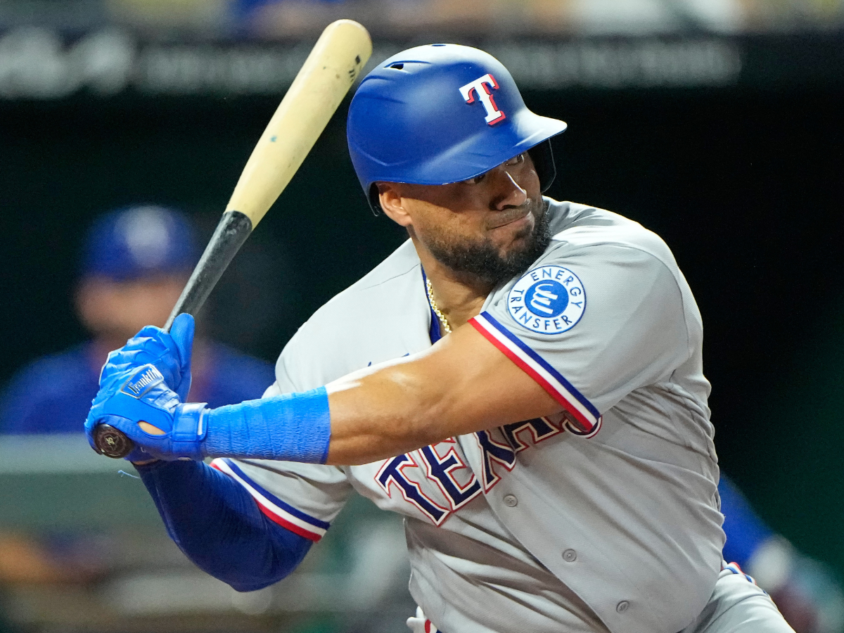 Elías Díaz busca mantenerse con Texas
