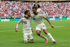 España gana 1-0 clasifica y elimina a Uruguay