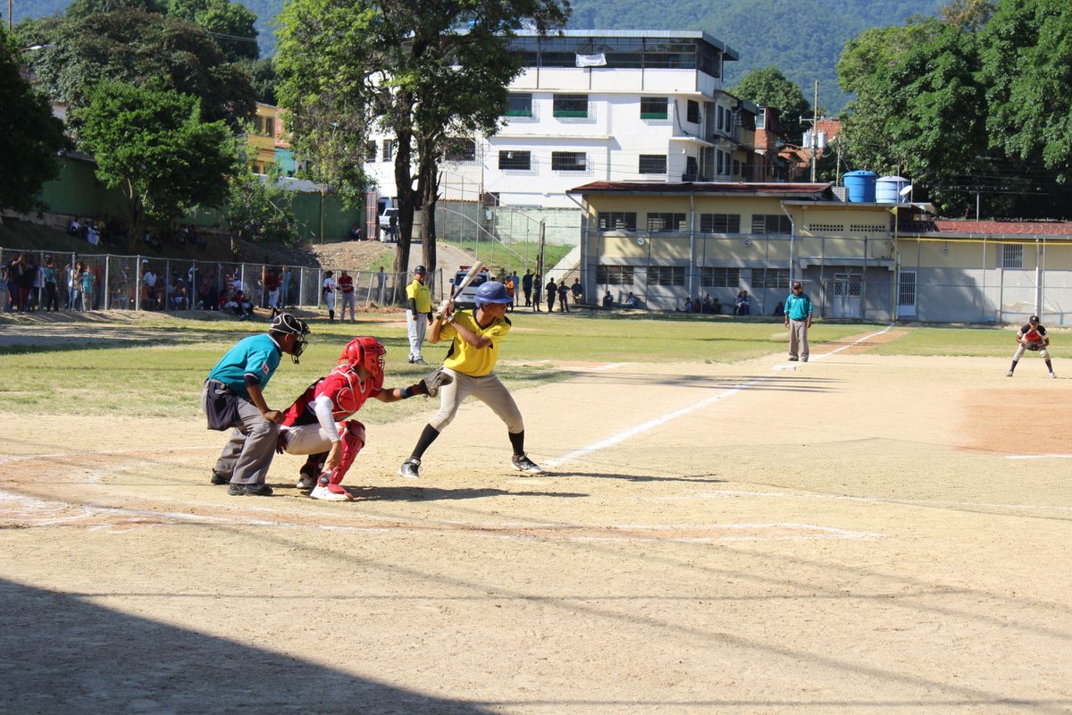 Miguel E. Rosas L.: Atención Deportiva para Todos