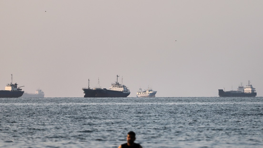 Embarcaciones iraníes han logrado atravesar bloque naval estadounidense en el Estrecho de Ormuz