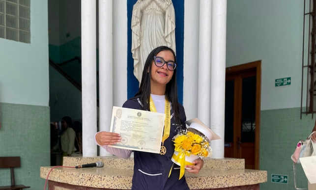 estudiante fallecio tras ser arrollada por una motocicleta que estaba realizando piruetas