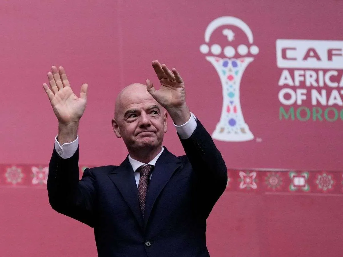 La FIFA anunció cambios en el modelo de traspasos