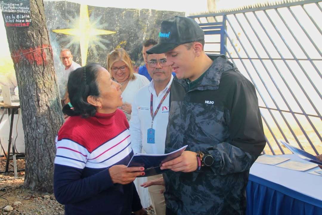 Favorecidas 87 familias de Valera con entrega de títulos de tierra