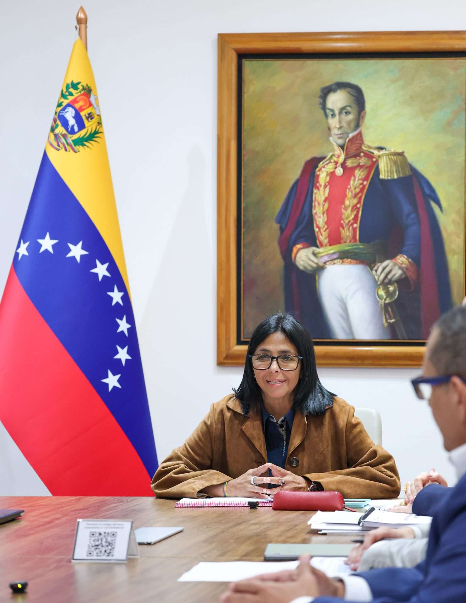 Ejecutivo evalúa acuerdos para impulsar la producción de hidrocarburos