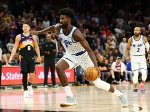 Jonathan Isaac fue despedido del Magic de Orlando