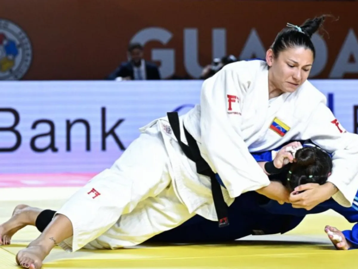 León y Barrios comandan equipo de judo