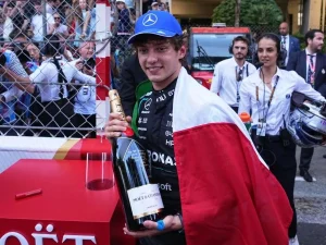 Kimi Antonelli gana el Gran Premio de Mónaco