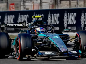 Mercedes busca corregir fallas de batería de cara a Austria
