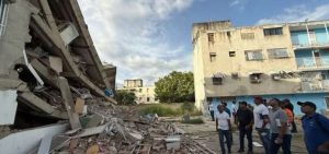 Equipos técnicos de la Alcaldía y Gobernación evalúan daños en Guarenas por sismo
