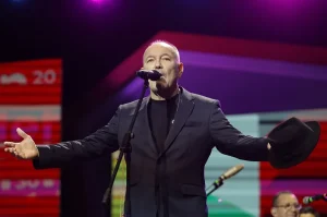 Rubén Blades lamenta el fallecimiento de su doble Jhonny Heredia
