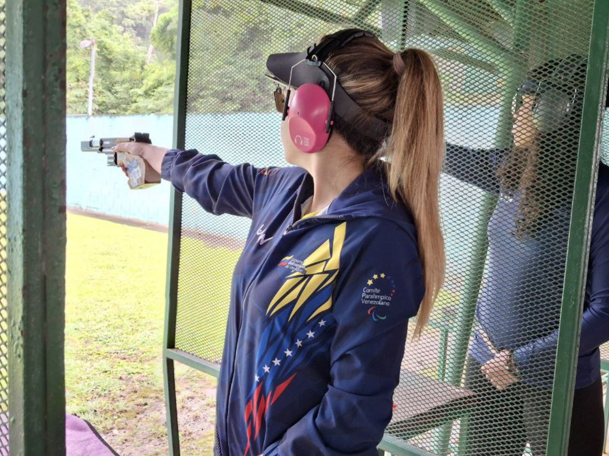 Carabobo dominó válida de tiro en Valencia