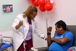 Voluntarios de Higuerote donan sangre para salvar vidas