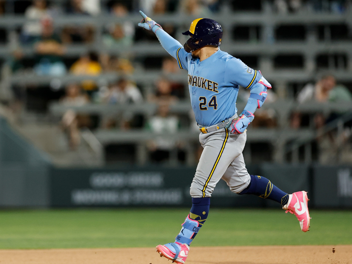William Contreras se voló la barda en rally de los Cerveceros