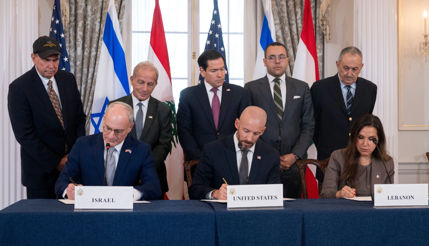 Israel y Líbano firman acuerdo marco con EEUU en un “primer paso” hacia la paz