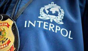 Interpol detuvo a dos salvadoreños solicitados por lavado de dinero