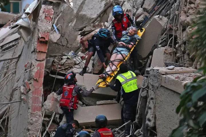 Conozca las arduas labores de rescate de los órganos de seguridad venezolanos tras las afectaciones por sismos