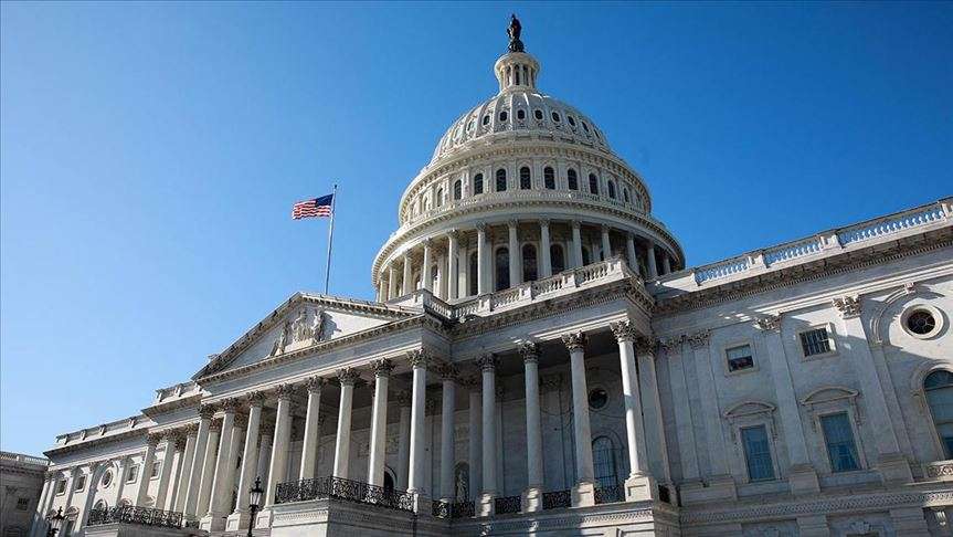 Cámara de Representantes intenta poner freno a la guerra de Trump contra Irán