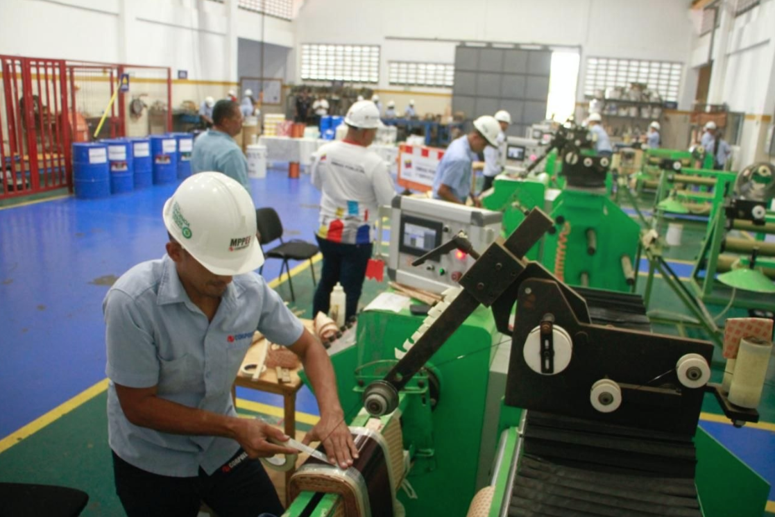 Planta Corpoelec Falcón producirá más de 100 transformadores mensuales