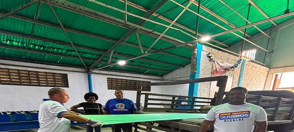 Alcaldía de Acevedo y Mancomunidad de Comunas activan jornada de venta de materiales a precios solidarios