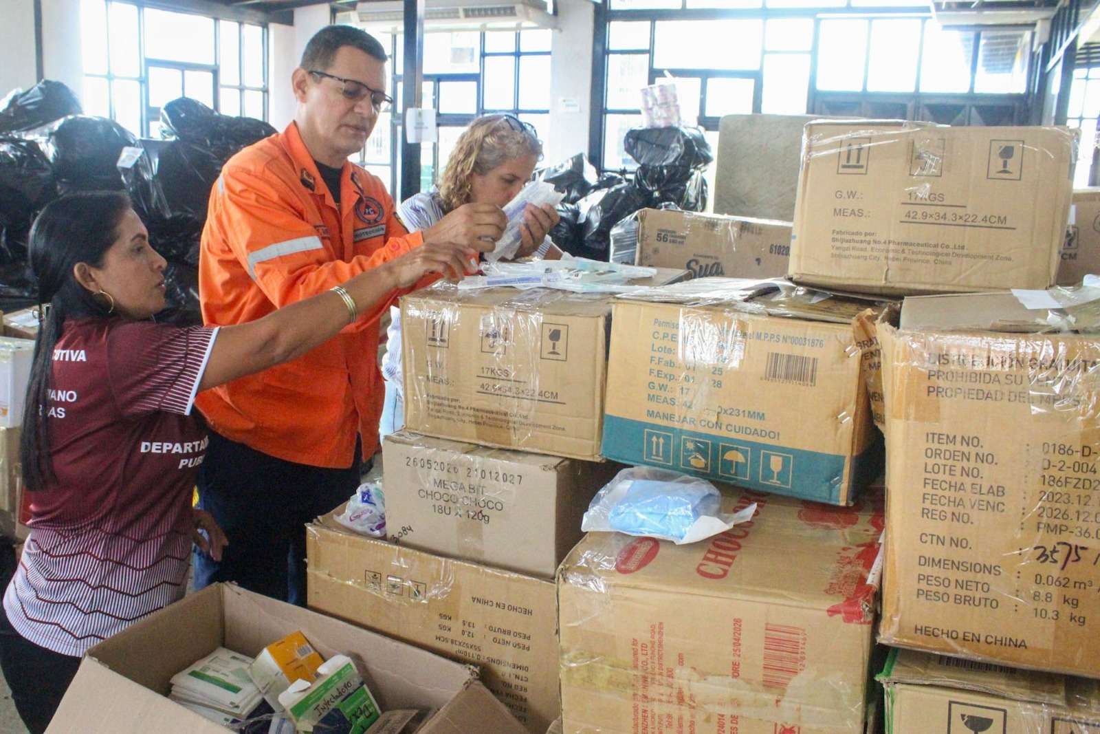 Barinas brinda atención integral a 41 familias damnificadas de La Guaira