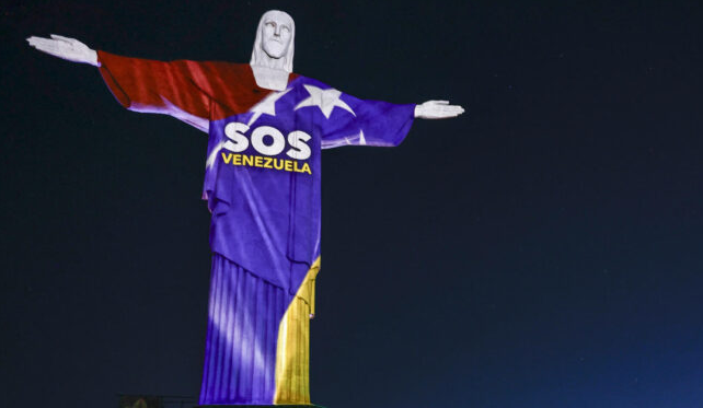 El Cristo Redentor se iluminó en Río de Janeiro en homenaje a Venezuela