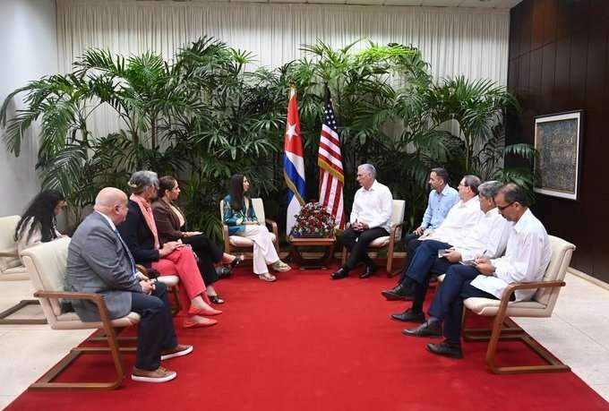Congresistas de EEUU constatan impacto del bloqueo contra Cuba