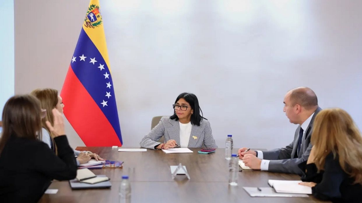 Víctimas de los terremotos obtendrán subsidios entre 50% y 80% para adquirir viviendas de acuerdo con la Presidenta Delcy Rodríguez