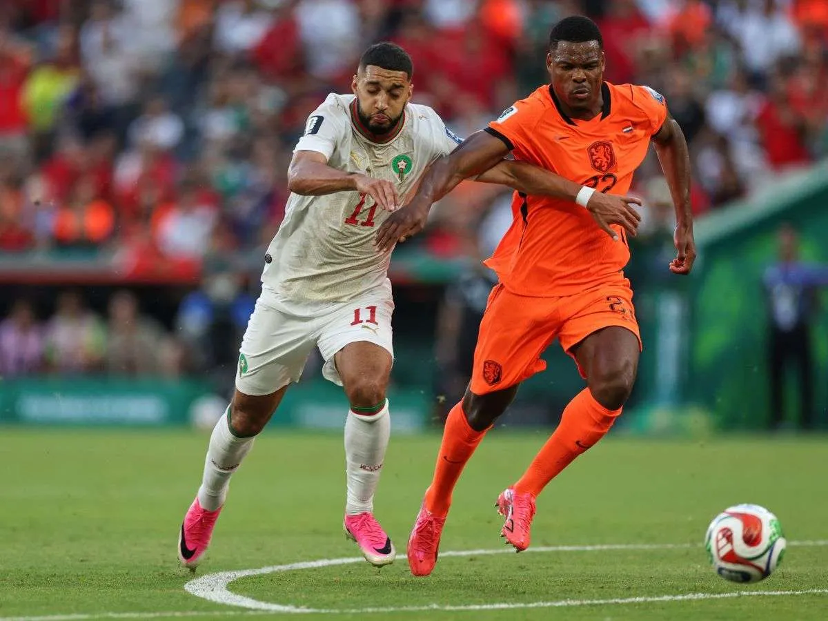 El Real Madrid firma al neerlandés Denzel Dumfries