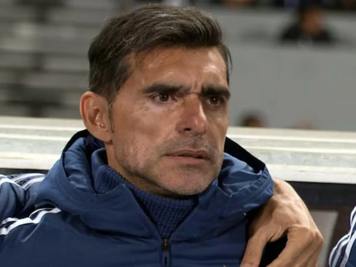 Ayala se arrepiente del empujón a Dani Olmo